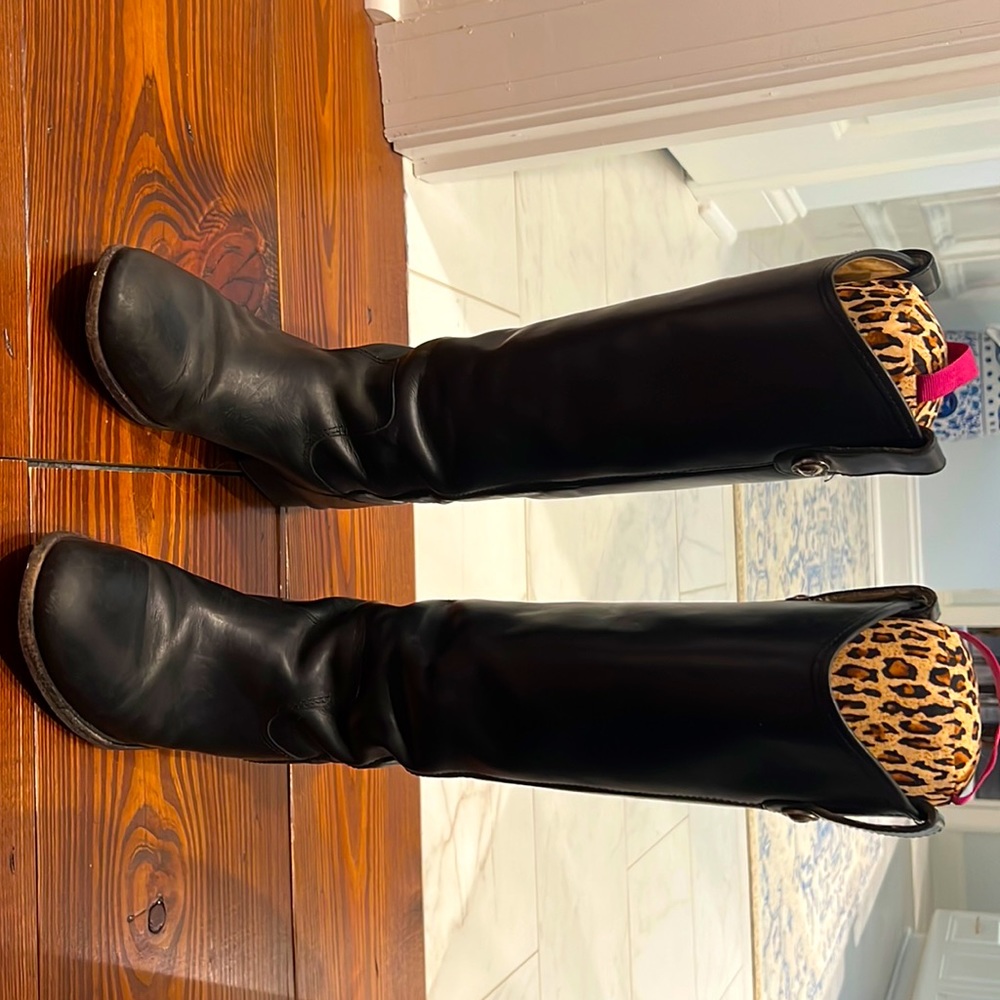 Black leather Frye boots